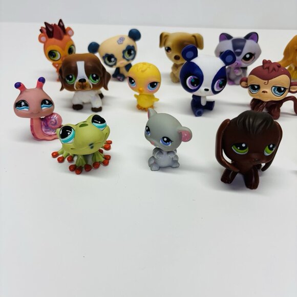 Lot Of 18 LPS Littlest Pet Shop Animals AUTHENTIC Vtg Figures 2004-07 Dogs Cats - Picture 3 of 16